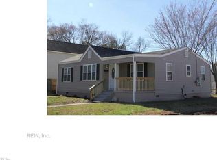 38 Noble St, Portsmouth, VA 23702