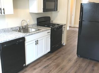 421-425 W Washington St #421-2, Milwaukee, WI 53204