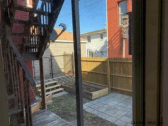 33 George St #1 — Photo 17