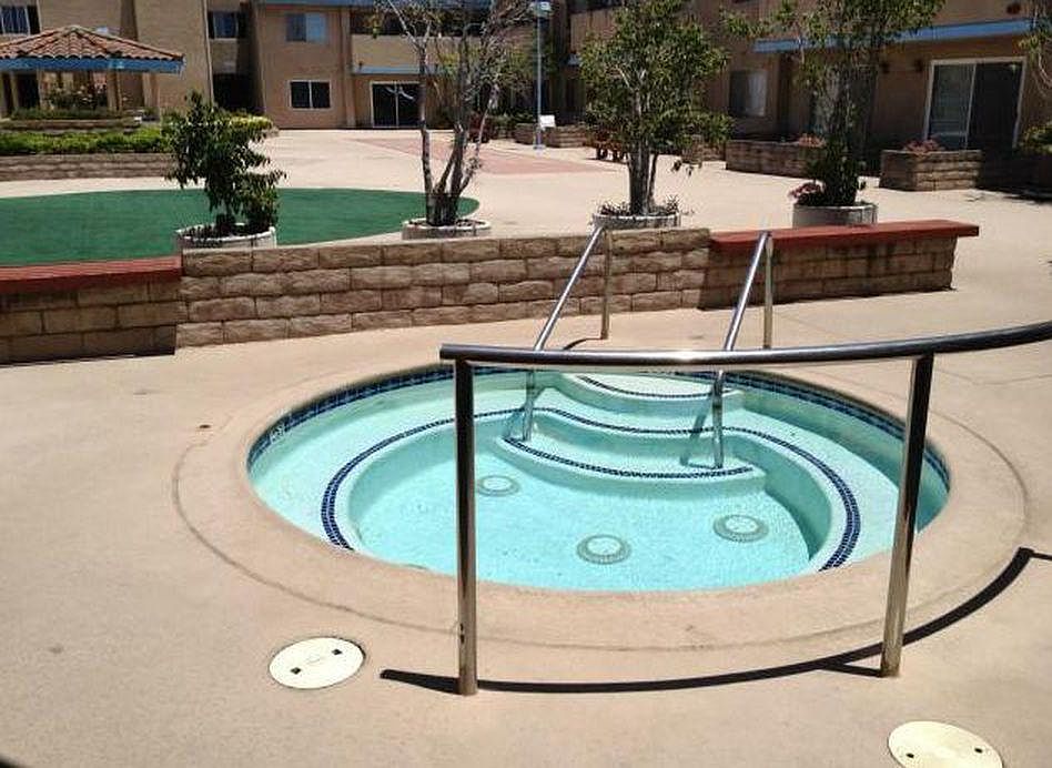 55+ Community Condo for RENT!  2 FULL BEDROOM and 2 FULL BAT
