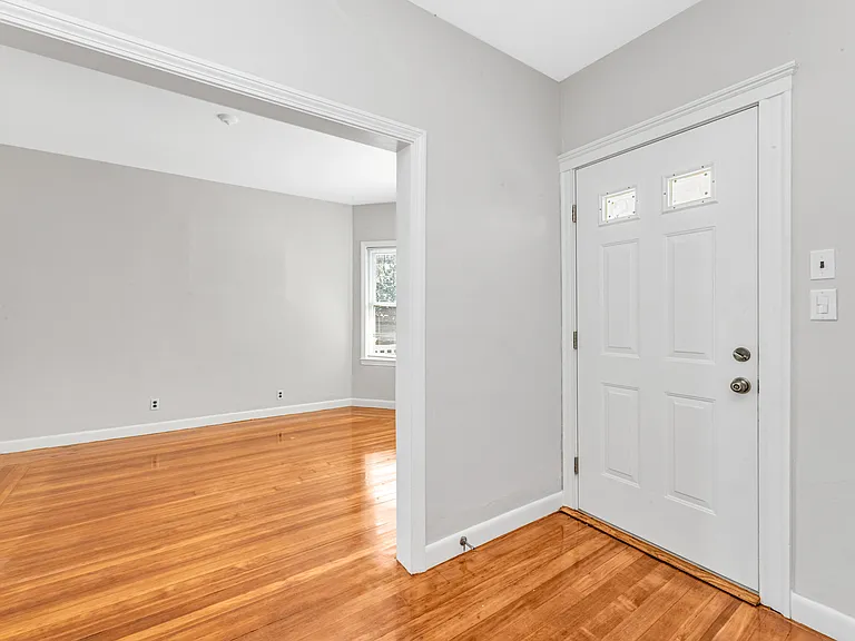 17 Weymouth Ave #1 — Photo 10
