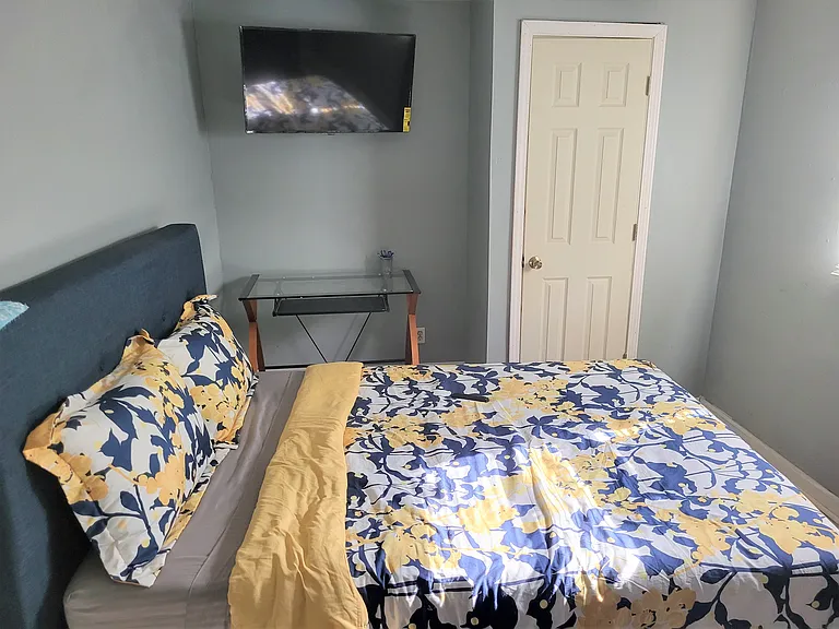 9401 Eleanor Dr — Photo 24
