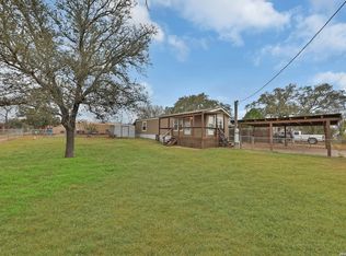 308 Campbell Ave, Jourdanton, TX 78026