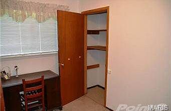 5th image of 780 Grandview Dr