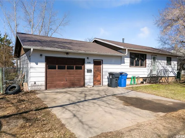 128 Pearson STREET, Earl Grey, SK S0G 1J0