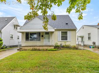 1550 Academy St, Dearborn, MI 48124