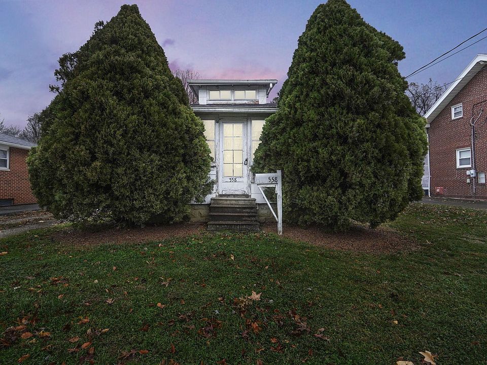1st image of 558 Maplewood Ave