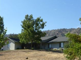 24100 Rowel Ct, Tehachapi, CA 93561
