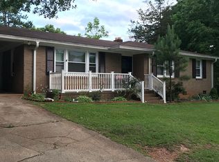 2 Tucson Dr, Greenville, SC 29617