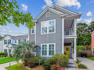 1658 Sparkleberry Ln, Johns Island, SC 29455