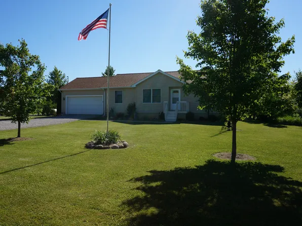 2307 Skinner Hwy, Clayton, MI 49235