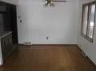 9571 Idlewood Dr, Brooklyn, OH
