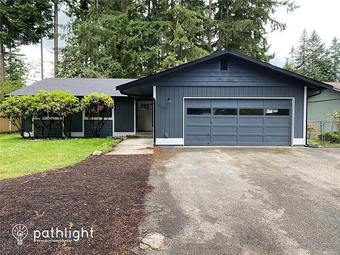 1st image of 3854 SE Castlewood Dr