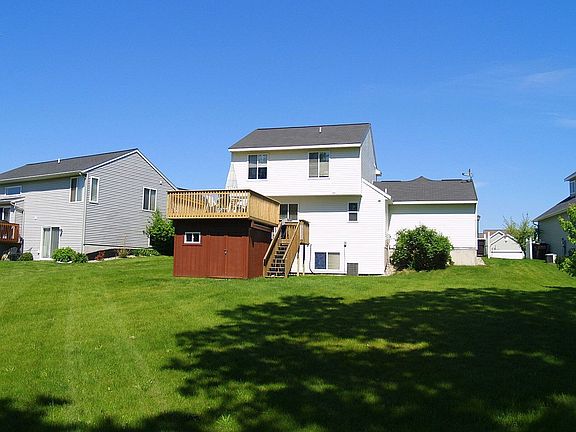 5th image of 5810 E Grove Dr SE