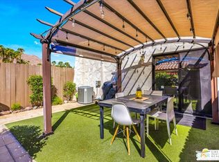 379 W Mariscal Rd, Palm Springs, CA 92262