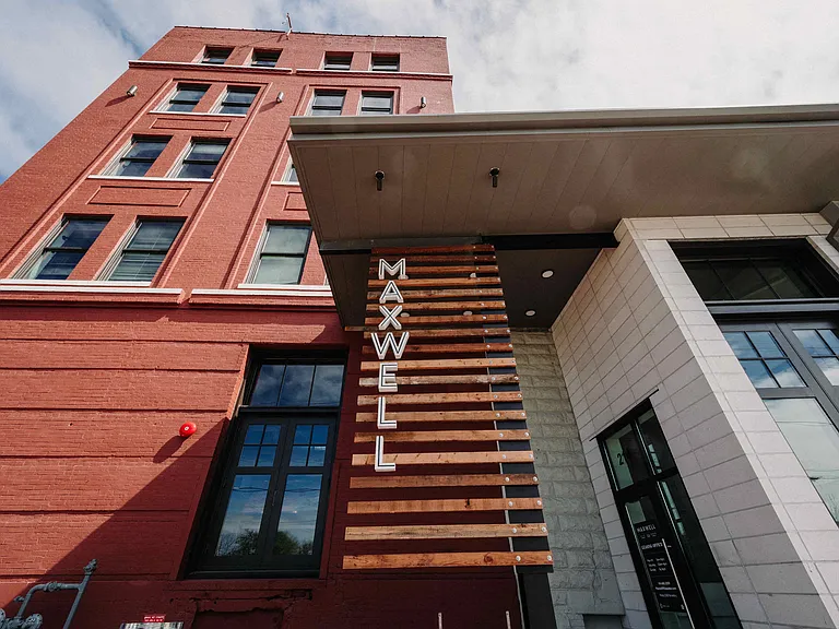 Maxwell Lofts — Photo 2