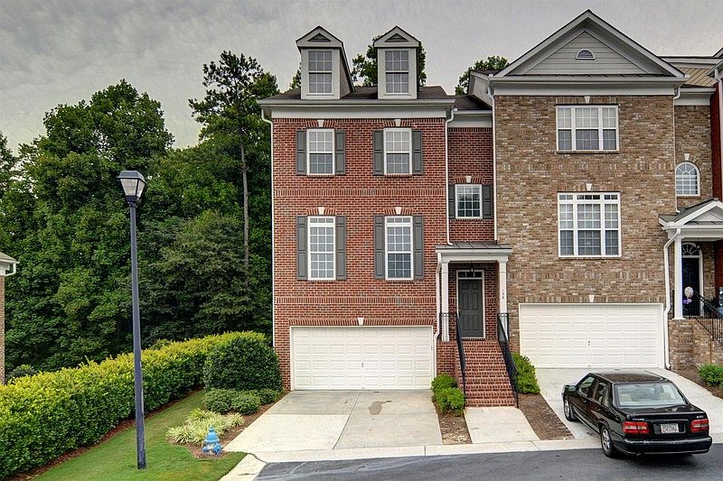 1st image of 158 Wetherbrooke Ln