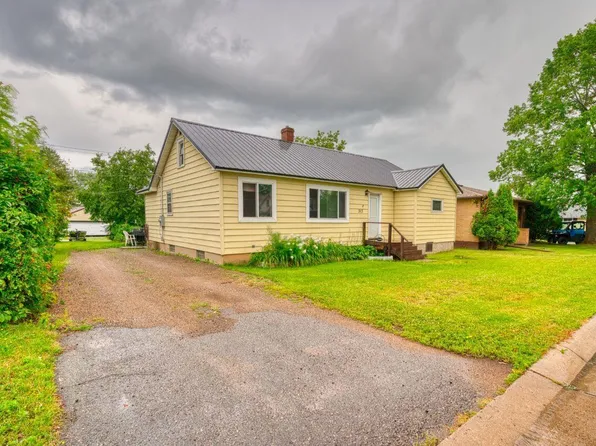 313 6th Ave N, Biwabik, MN 55708