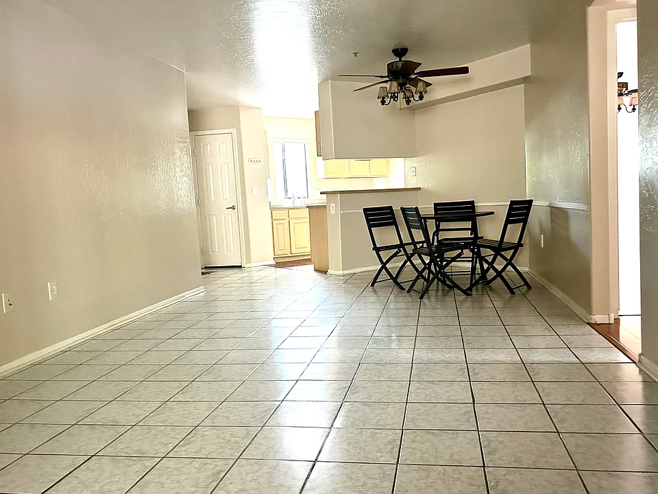 1287 N Alma School Rd #270