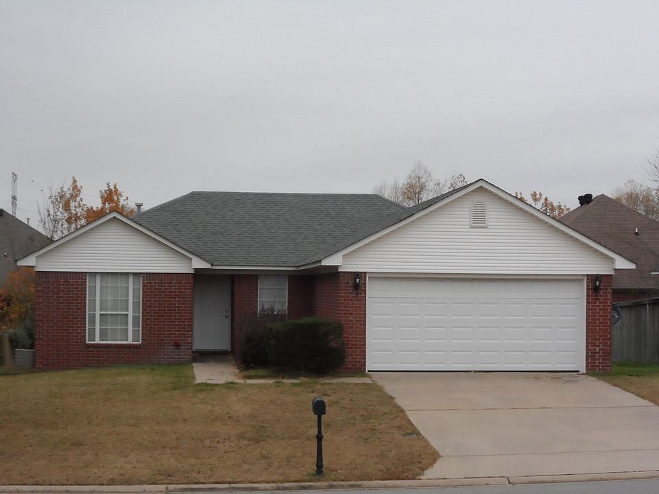 855 Woodard Dr., Conway, AR