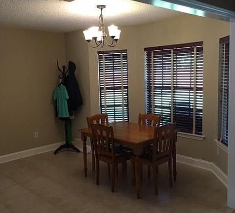 5th image of 204 Wiegand Dr