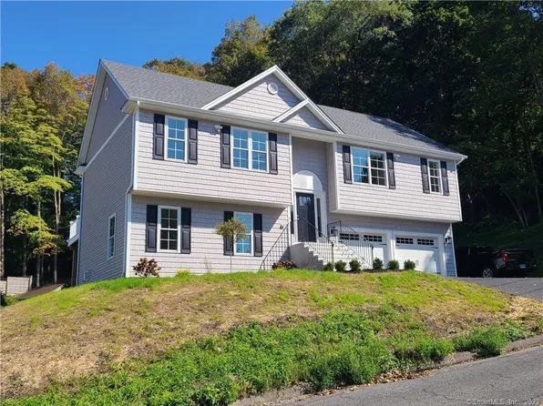 40 Judd Avenue, Bethel, CT 06801