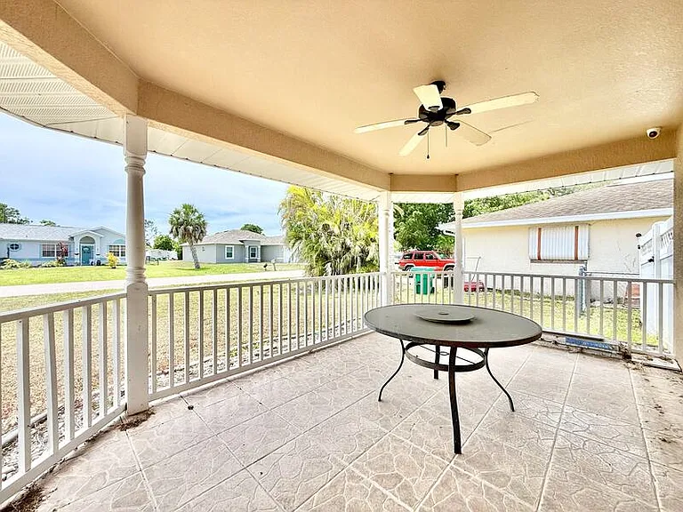 22148 Lockport Ave — Photo 46