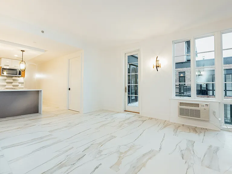 987 Willoughby Ave #5A — Photo 18