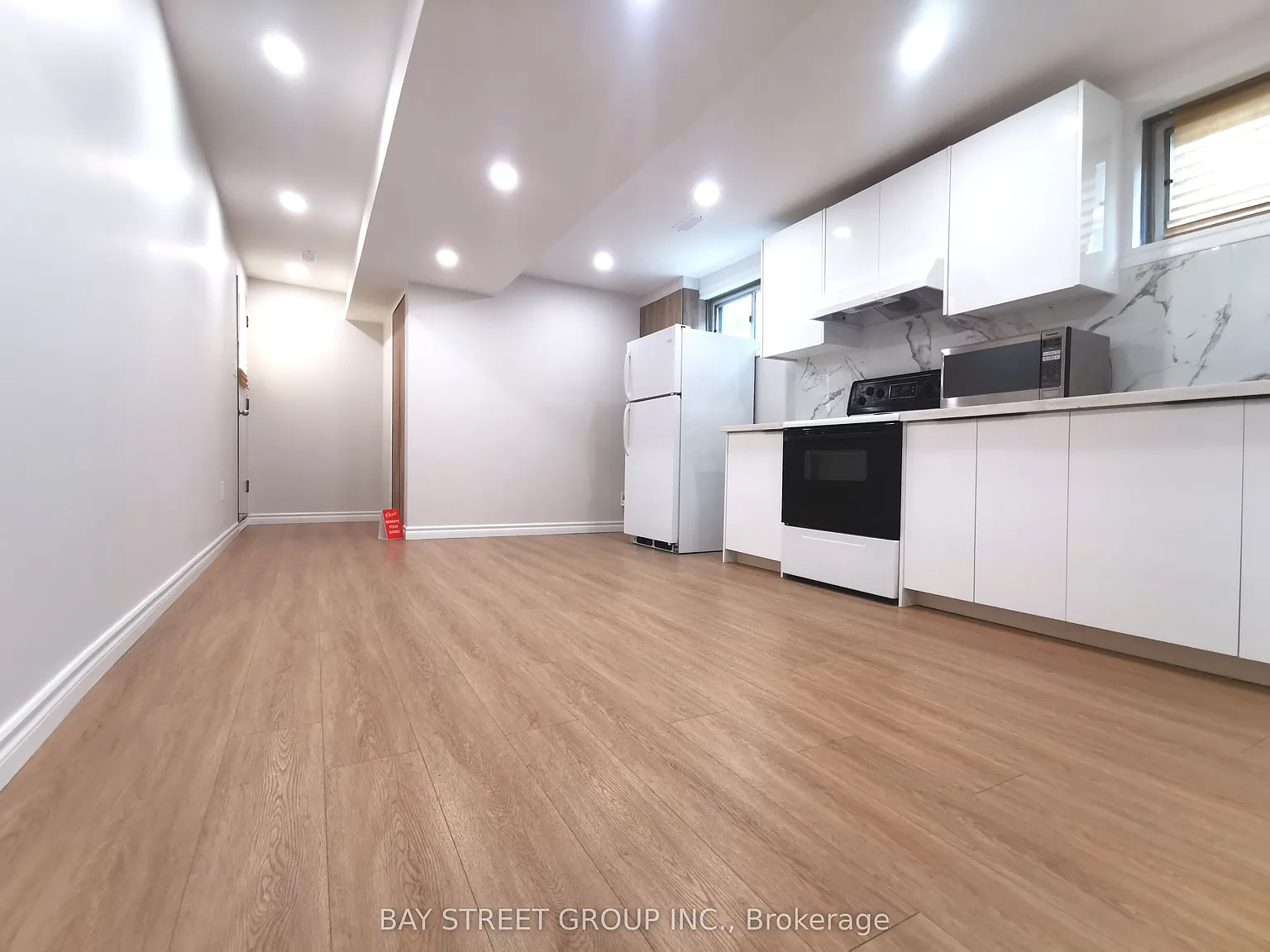3 bed, $2,550 — Photo 4