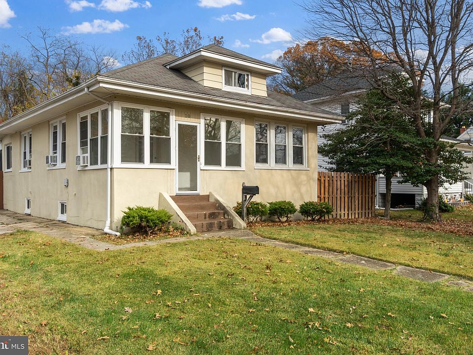 1st image of 10 Ferdinand Ave