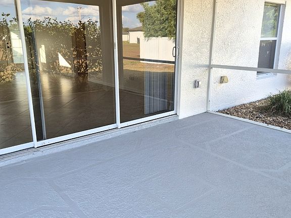 screen lanai with new painted floor