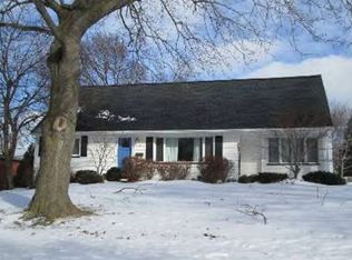 66 Maricrest Dr, Rochester, NY 14616