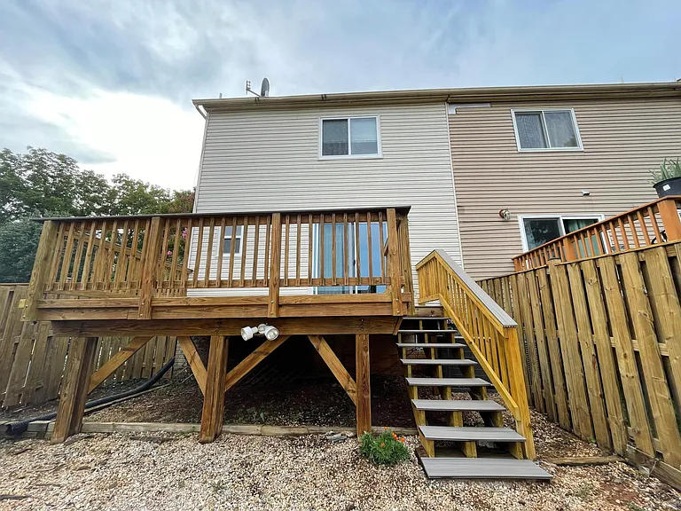 8314 Amity Cir — Photo 10