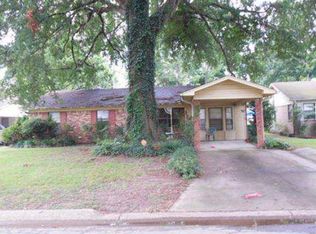 6522 Farmstead Rd, North Little Rock, AR 72117