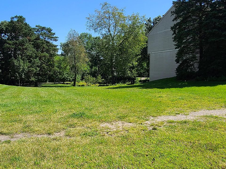 1st image of 8256 Bridgeway Dr