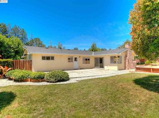 153 Ivy Dr, Orinda, CA 94563