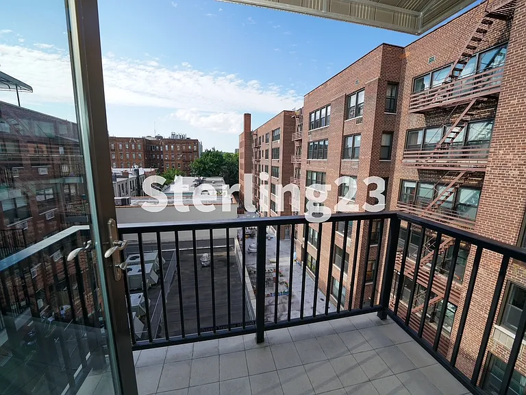 45 Hinckley Pl #5I — Photo 5