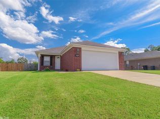 3425 Homestead Rd, Conway, AR 72032