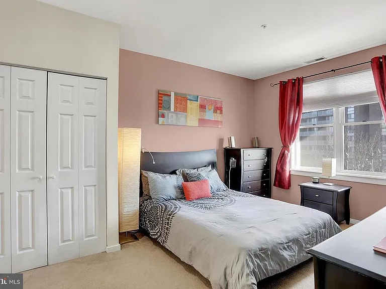 301 S Reynolds St #412 — Photo 17