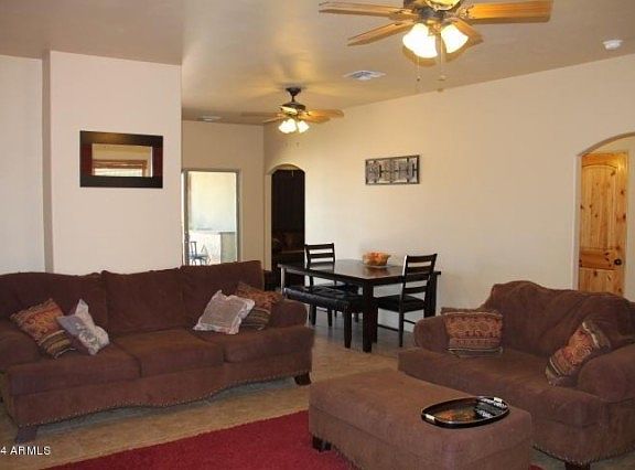 4th image of 1337 S Keeling Ln