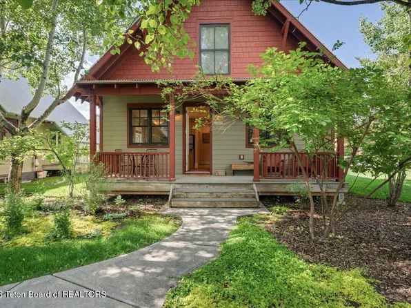 9088 Village Way, Victor, ID 83455