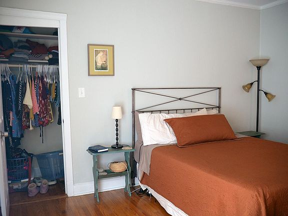 4th image of 1956 W Sunnyside Ave #2