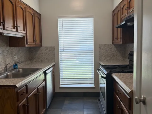 675 Gloria Dr #675, Baton Rouge, LA 70819