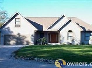 2994 W Giles Rd, Muskegon, MI 49445