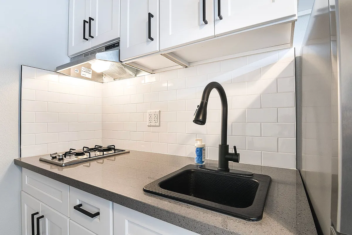 Casas on Cordova Street Apartments in Los Angeles HotPads