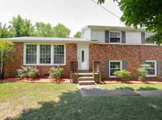 335 Bonnavue Dr, Hermitage, TN 37076