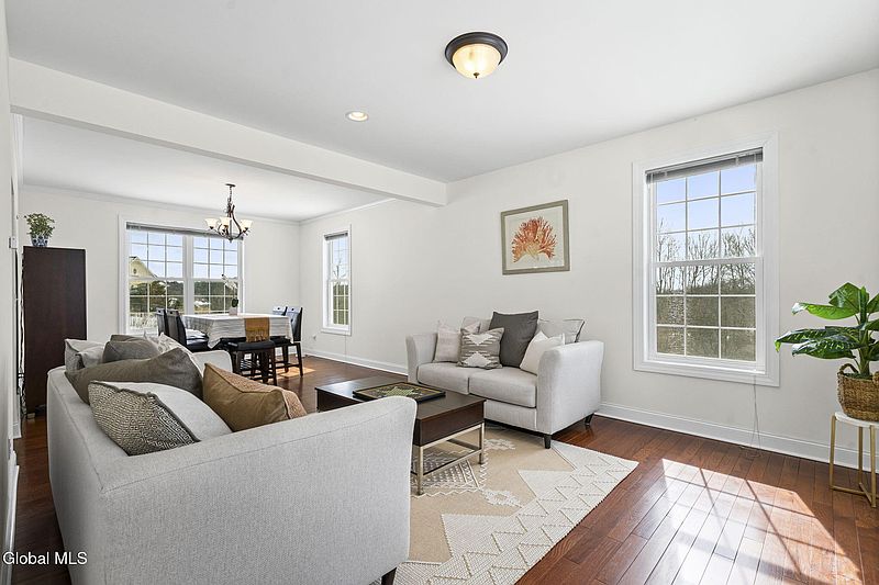 5th image of 62 Park Ridge Drive