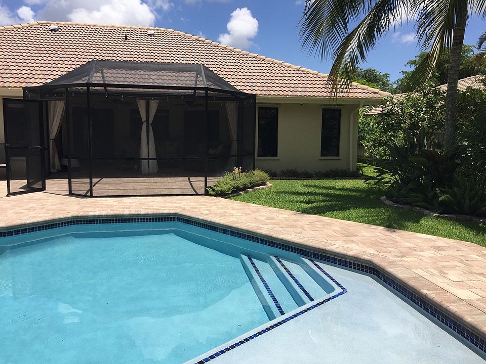 2nd image of 20981 Shady Vista Ln