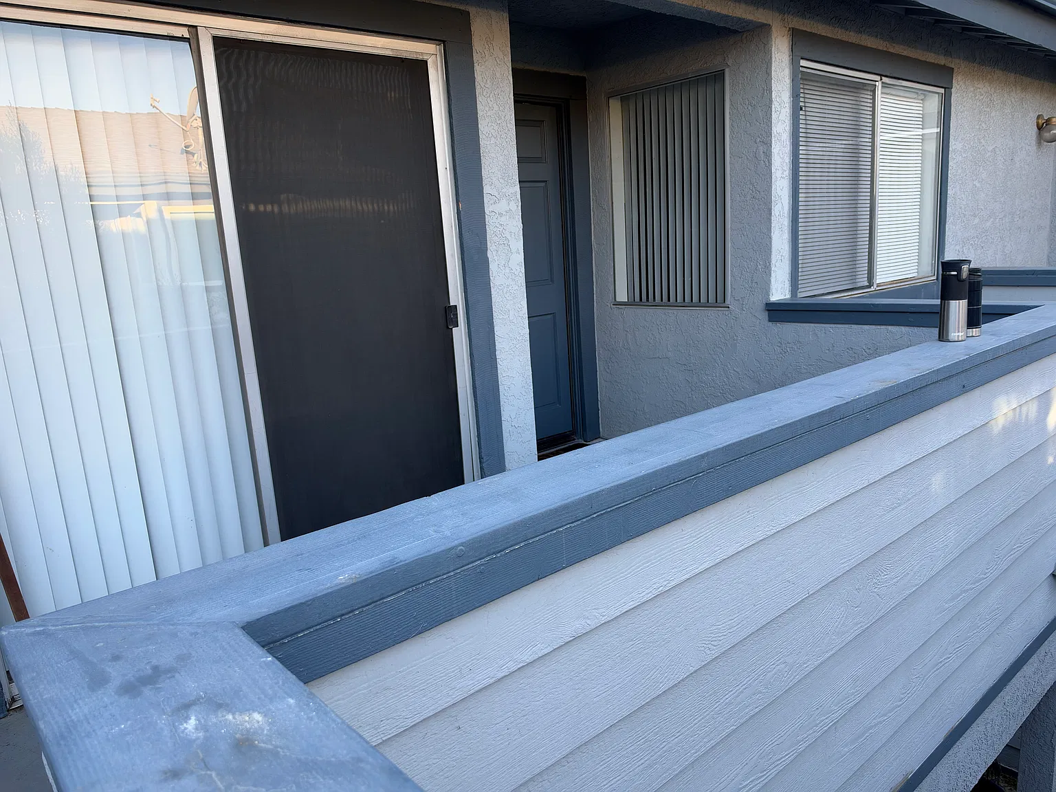 4028 Howard Ave — Photo 2