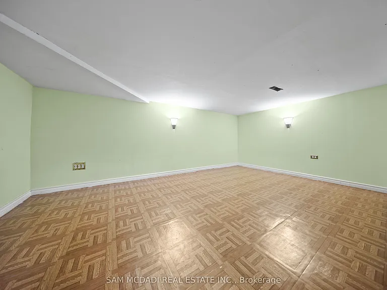 3949 Teakwood Dr — Photo 16